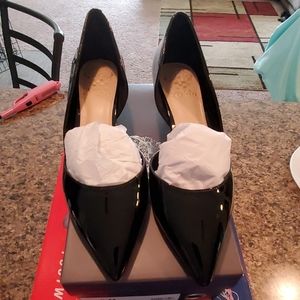 Vince camuto jordyna pumps size 9